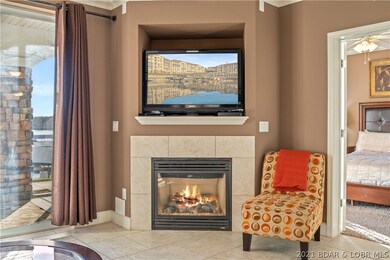 1215 Lands End Pkwy unit 615, Osage Beach, MO 65065 - photo 4