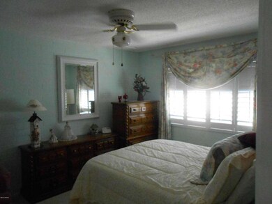 10001 W Concord Ave, Sun City, AZ 85351 - photo 4