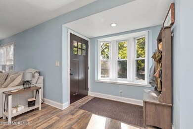 40 New St, Colts Neck, NJ 07722 - photo 2