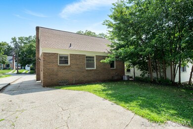 6-web-or-mls-821 Walsh-6