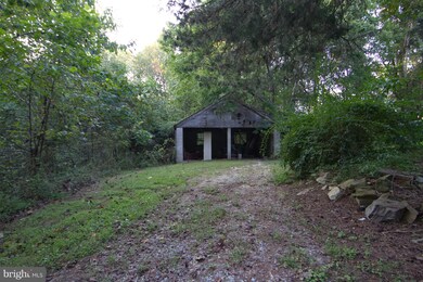 936 W Chesapeake Beach Rd, Owings, MD 20736 - photo 2