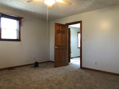 601 W Johns St, Blanchester, OH 45107 - photo 7