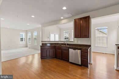 11794 Saint Linus Dr, Waldorf, MD 20602 - photo 6