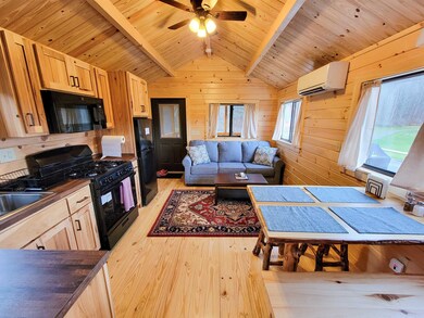 250-566 Community Dr, Randolph, VT 05061 - photo 7