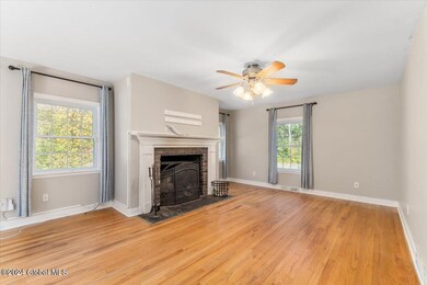 1189 Mohawk Rd, Schenectady, NY 12309 - photo 6