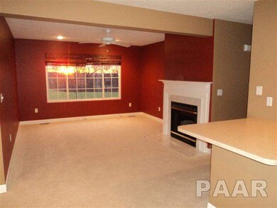 4581 N Thornhill Dr unit 103B, Peoria, IL 61615 - photo 3
