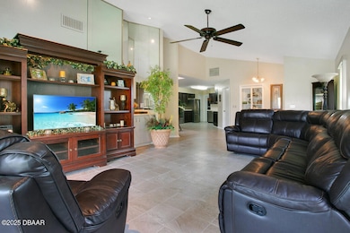003_trevisuality_176_palm_sparrow_court-