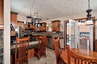 Updated Kitchen & Dining Area