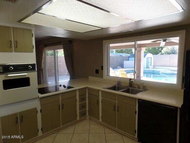 Kitchen 1