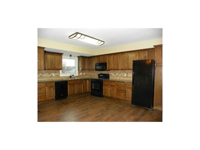 312 Highland Rd, Lansing, KS 66043 - photo 4