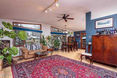 Living Room-20151103-7555