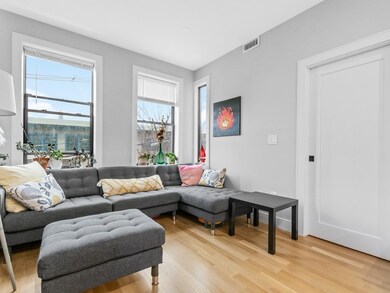 14 Pearl St unit 3, Boston, MA 02110 - photo 5