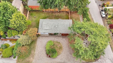 509 Garfield St, Port Townsend, WA 98368 - photo 3