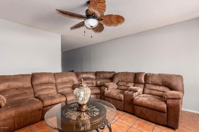 8734 N 39th Dr, Phoenix, AZ 85051 - photo 3