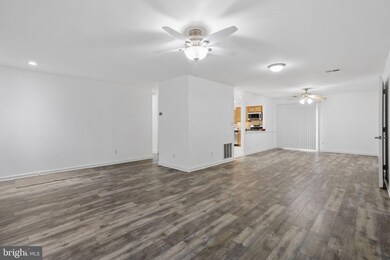 196 Altair Dr, Sewell, NJ 08080 - photo 5