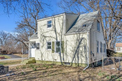 f8_2197_Delavan_02