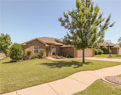 1001 Eagle Cliff Dr, Norman, OK 73072 - photo 3