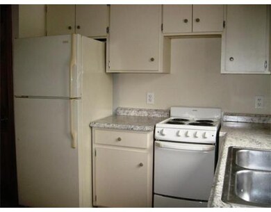 75 Arnold St unit R, Methuen, MA 01844 - photo 5