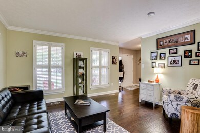 11210 Peartree Way, Columbia, MD 21044 - photo 4