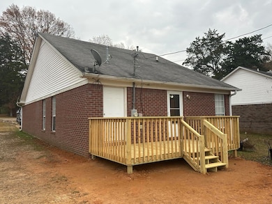 22 Cr 4070, Marietta, MS 38829 - photo 2
