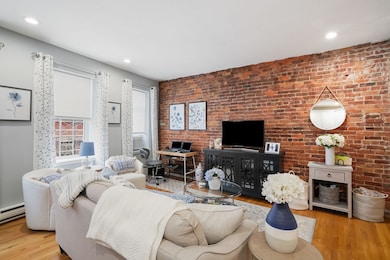 342 North St unit 4A, Boston, MA 02113 - photo 5