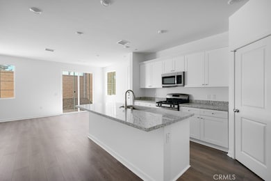 32909 Manhattan Ave, Menifee, CA 92596 - photo 5