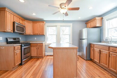 285 Cocasset St, Foxboro, MA 02035 - photo 4