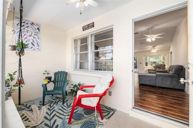 8711 SW 90th St unit B, Ocala, FL 34481 - photo 4