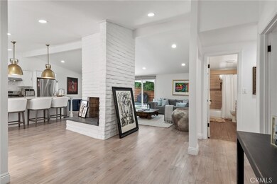 201 Hanover Dr, Costa Mesa, CA 92626 - photo 6