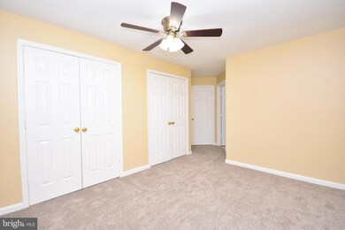 11000 Kinship Ct unit 301, Manassas, VA 20109 - photo 7