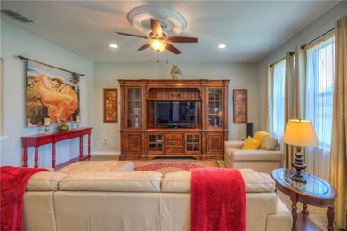 5131 Sorrento Blvd W, Saint Cloud, FL 34771 - photo 4