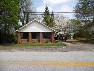 102 W Mauldin St, Walhalla, SC 29691 - photo 2