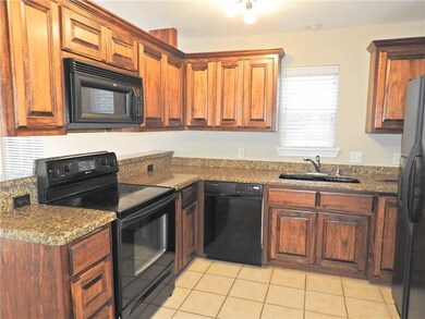 16 Cherhill Dr, Bella Vista, AR 72714 - photo 7