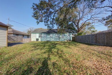 4914 Winnetka St, Houston, TX 77021 - photo 6
