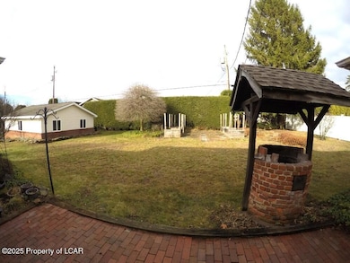 701 Muir Ave, Hazleton, PA 18201 - photo 7