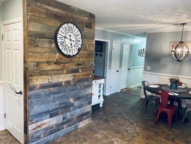 Kitchen/Dining