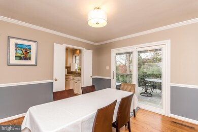 7307 Burtonwood Dr, Alexandria, VA 22307 - photo 6