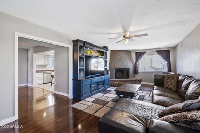 2557 E Inverness Ave, Mesa, AZ 85204 - photo 5