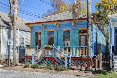 715 Constantinople St, New Orleans, LA 70115 - photo 2