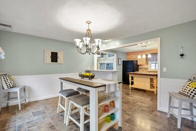 12 Sagewood Cir, Attleboro, MA 02703 - photo 7