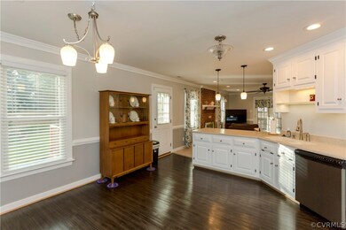 6104 Holly Trace Terrace, Chesterfield, VA 23832 - photo 4