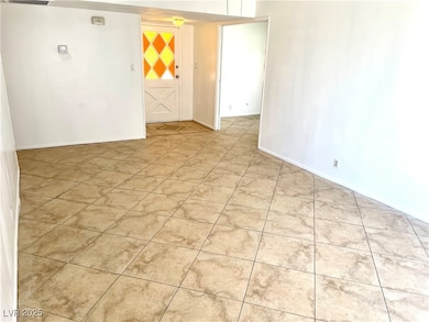 2198 Capistrano Ave, Las Vegas, NV 89169 - photo 4