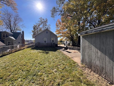 232 31st St NE, Cedar Rapids, IA 52402 - photo 7