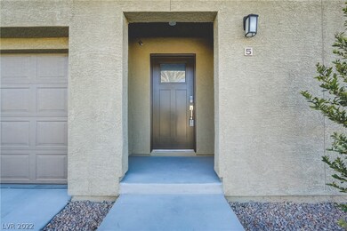 12213 Harvest Sky Way unit 5, Las Vegas, NV 89183 - photo 3