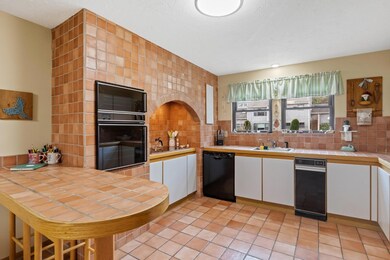 9-web-or-mls-6-riverview-ave-b