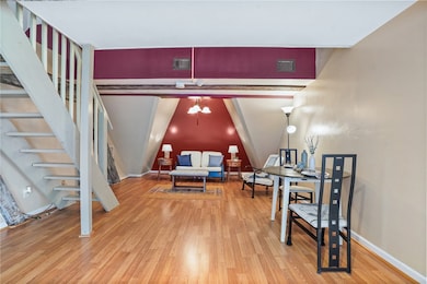 10 Slocum St unit 8, Providence, RI 02909 - photo 2
