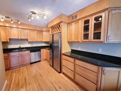 17 Margin St unit 15, Lynn, MA 01905 - photo 2