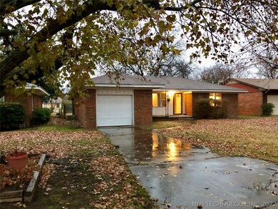 720 W 20th St, Ada, OK 74820 - photo 2