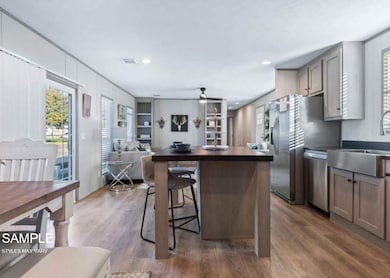 6220 Katy Hockley Rd unit ERC-7, Katy, TX 77493 - photo 2