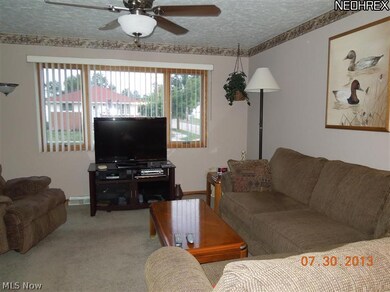 30835 Harrison Rd, Wickliffe, OH 44092 - photo 3